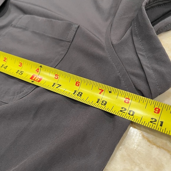 Eddie Bauer Departure Lightweight Grey Belted‎ Jumpsuit Travel Ready Size Medium - Picture 8 of 14